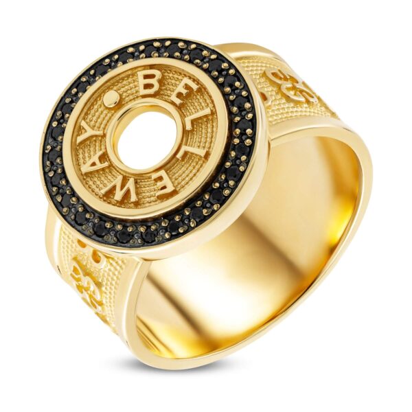 Pierścionek złoty szeroki z okrągłą częścią ozdobną wysadzaną czarnymi kamieniami